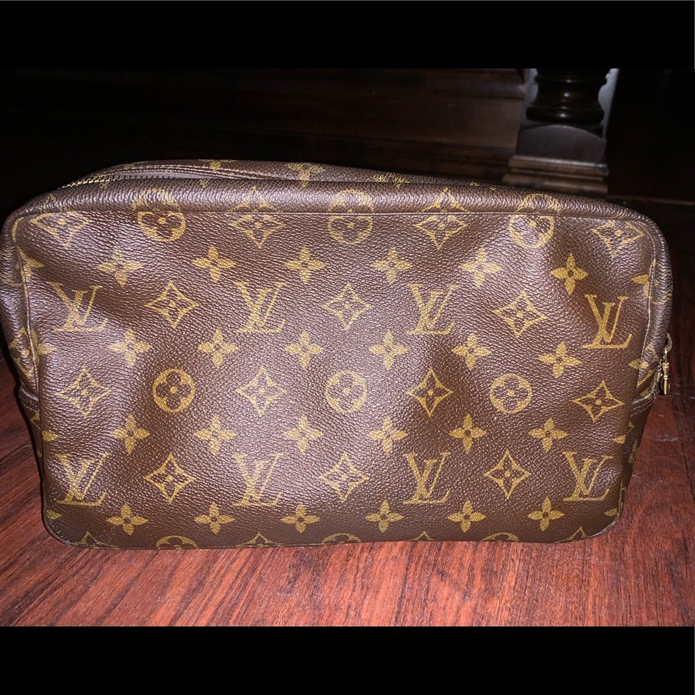 Louis Vuitton Trousse 28